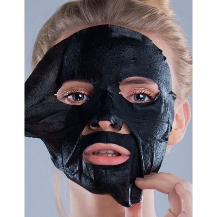 Consly Маска тканевая против черных точек - Darker than black anti blackheads mask sheet, 25мл