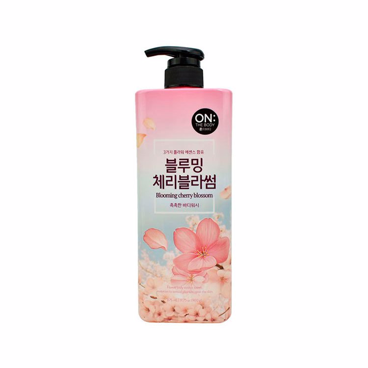 On:The Body Парфюмированный гель для душа с ароматом вишни Blooming Cherry Blossom Body Wash 900 мл